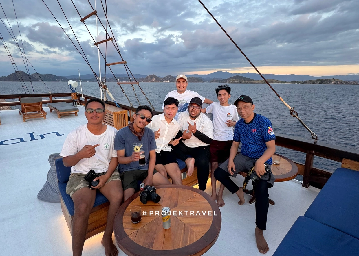 upper deck lamain voyage II